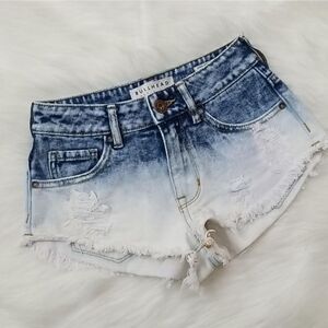 Bullhead Women's Blue Ombre Denim Shorts